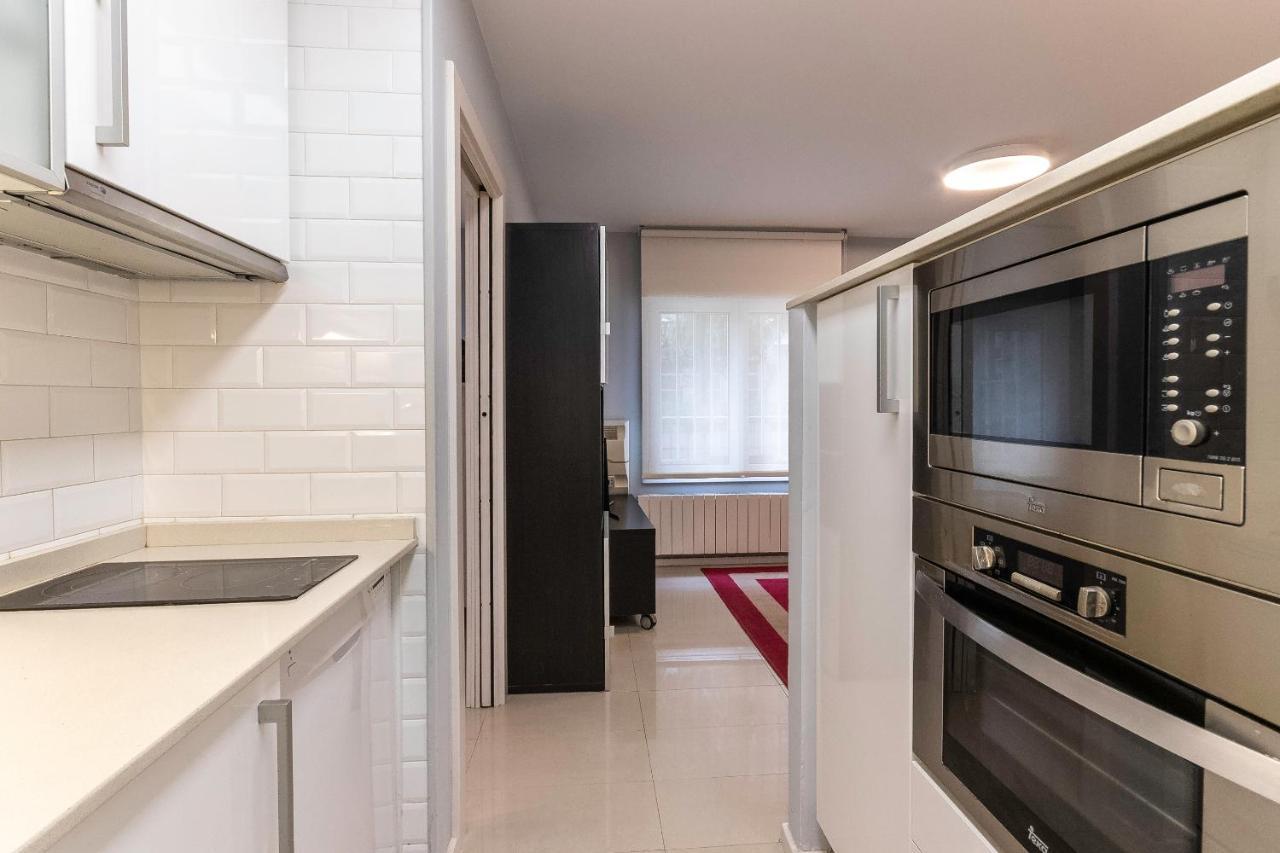 Apartamento En Centro De Bilbao, Deusto Apartment Exterior photo